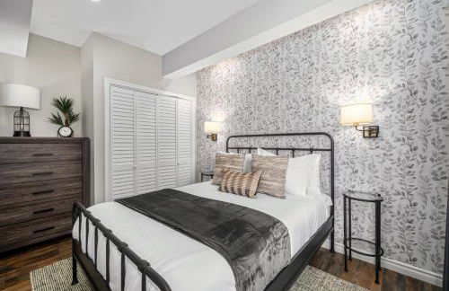 La Jolla Hilltop Haven with Ocean Views and Spa - Foto 56