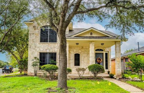 North ATX Paradise Oasis pool w Hot Tub 4BR 2 half BA - Foto 27