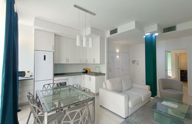 JOIVY Elegant Flat For 4 with 2 Balconies - Foto 10