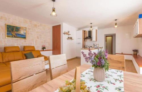 The Grandfather Villa Heated Pool Retreat - Foto 1