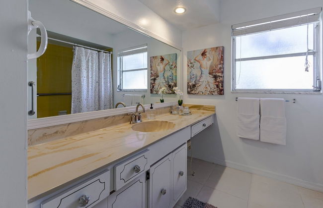 Hardee House in Gulf Gate Neighborhood - Foto 34