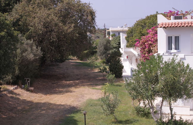 Ampavris Family Apartments - Photo 36