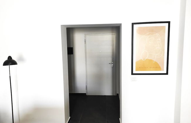 Seafront Apartment in Durres - Photo 23