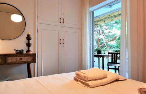 Vouliagmeni Iasonos Residence Central Stylish Flat - Photo 34