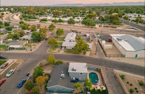 5BR with Pool & Backyard ParadiseSleeps 10 Guests - Foto 73