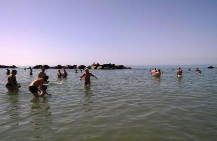 2 Bedroom, 1 Bath apartment near the sea - Foto 16