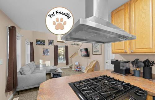 Pet/Family Cabin Near Hatcher Pass Trails | Skiing - Foto 1