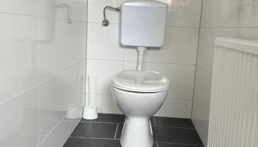 Zimmervermietung mit gemeinschafts Bad und Küche - Foto 4