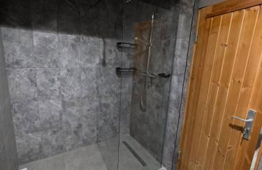 Secluded Log Cabin escape - Foto 12