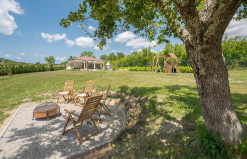 Amazing Home In Strped With Wifi - Photo 18