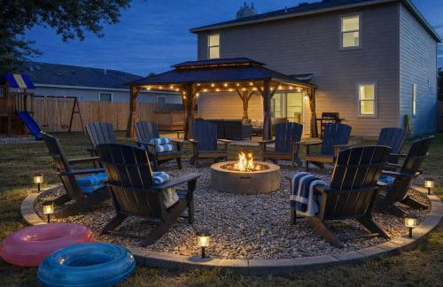 5bd/3ba Family Oasis with Playground and Pool - Foto 21