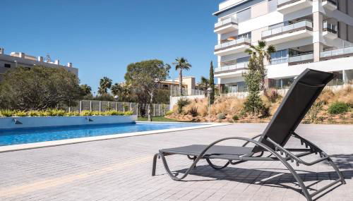 Quiet modern apartment with a large sunny garden! - Photo 5