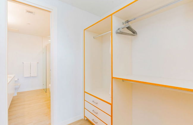 Cayman Luxury Rentals at One Canal Point - Foto 42