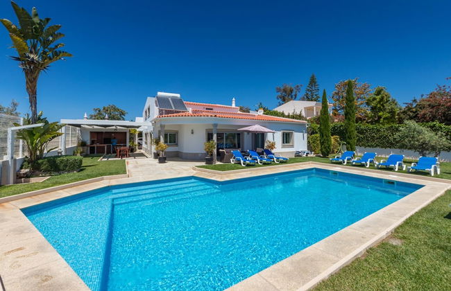 Maria in Albufeira With 6 Bedrooms and 5 Bathrooms - Photo 6