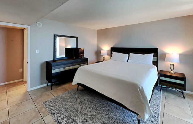 Sabine Yacht & Racquet by Southern Vacation Rentals - Foto 5