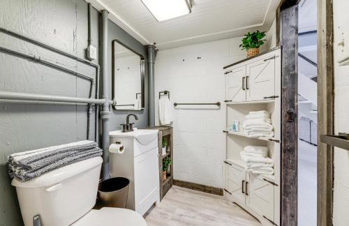 Dry Ridge Farmhouse with Hot Tub and Game Room! - Foto 19