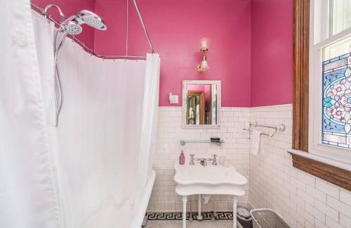 Peaceful Easy Feelings - King Sized Bed - Sleeps 2 - Foto 15