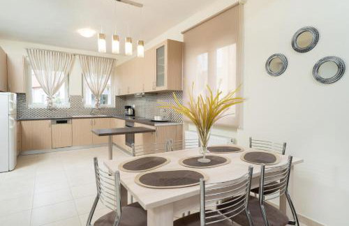 Nik-Ntin Villa Deluxe - Photo 13