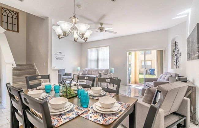 727 Regal Palms - Photo 3