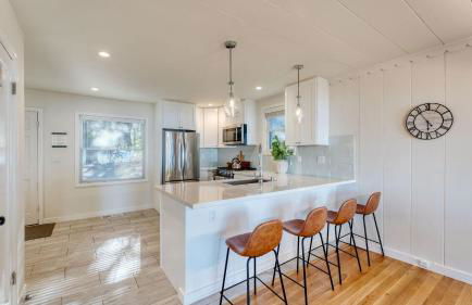 West Shore Lake House by Avantstay Ski Cabin w/ Backyard Sledding Hill! - Foto 32