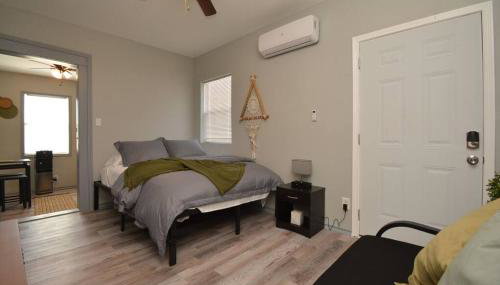 SuperValue Suite #9 @ East End Revitalized - Foto 1