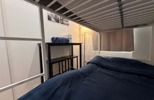 Room with Kitchen in Chelsea - Shared Bathroom - 3rd Floor Walk-UP - Foto 7