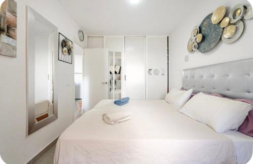 Exclusive ocean front apartment - Foto 25