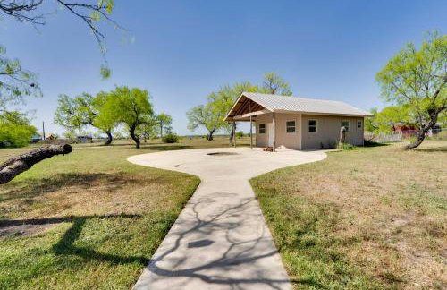 Pet-Friendly Cabin on 3 Acres: 7 Mi to Uvalde! - Foto 29