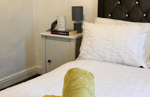 HNFC Stays - Home Away Wallsend - Photo 7