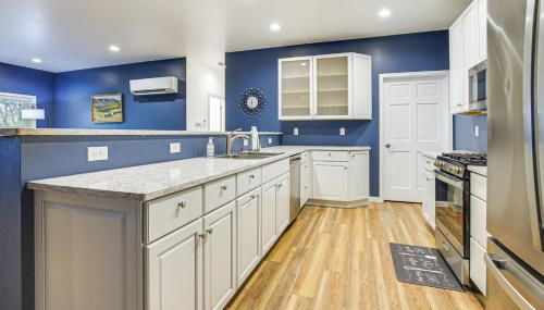 2 Mi to Lake Michigan Green Bay home with patio - Foto 2