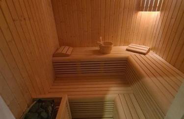 Kuća sa apartmanima Šemnica - za odmor i proslave! - Photo 21