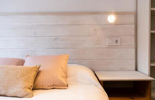 AkomodaT en apartamento luminoso junto al paseo de la ría - Foto 23