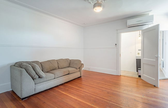 Beautiful 6BR Apt Near Olympic Stadium - Foto 33