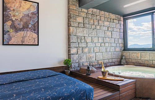 Jacuzzi - Flexible SelfCheckIns 20 - Zagreb - Luxury - Garage - Smart - Brand New - Apartments Repinc - Foto 8