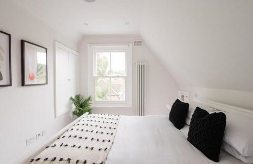 Contemporary 2 Bed Loft Honor Oak, London Apt - Photo 26