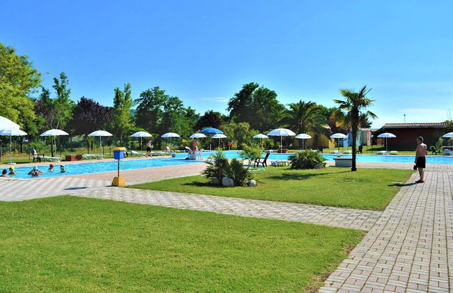 Welcoming Mobile Home in Marina di Altidona With Shared Pool - Foto 10