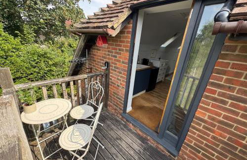 Private Countryside Annexe with Exclusive Wood Burner, Outdoor Hot Shower & Views - Foto 21