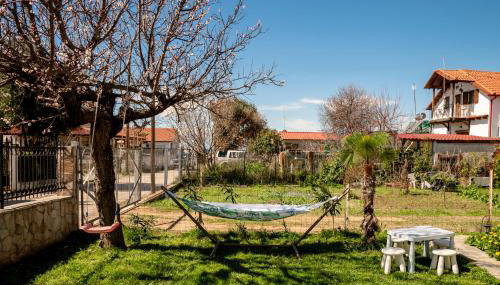 Omonia Beach House 2 - Foto 4, Garden, Garden view