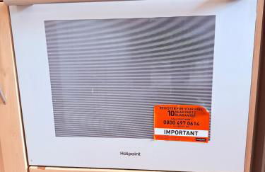 Central Comfort Southampton, Free Parking - Photo 15