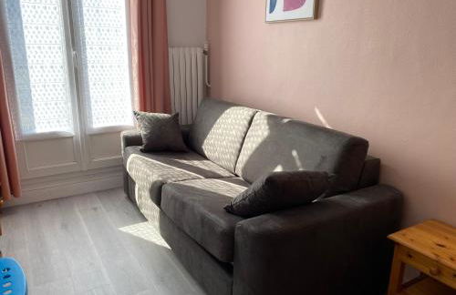 Appartement spacieux au centre de La Bourboule - FR-1-858-11 - Foto 8