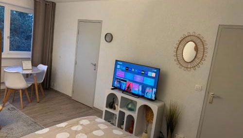 Studio Voltaire avec parking commun gratuit dans la copropriété - Foto 5