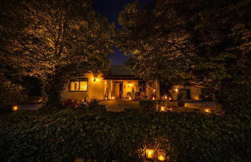 Sicily Authentic Cottage, Outdoor Hot Tub & Century-Old Olive Park, Donna Caterina House - Foto 45