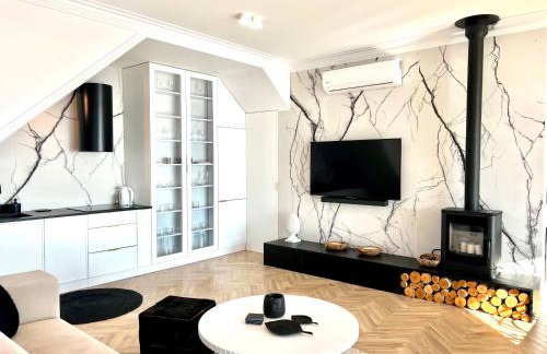 Apartament Masuria Sky w Nautica Resort z widokiem na jezioro Niegocin - Foto 4