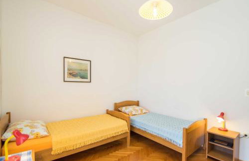 Comfortable Kastel Stafilic Apartment with Balcony - Two Bedroom Apartment with Balcony and Sea View - Foto 18