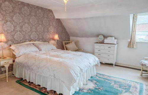 Ellinor House - Photo 10