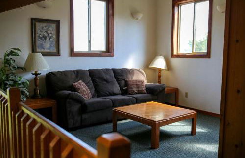Lakefront Cabin Rental with a Paddle Boat near Wisconsin Dells, Wisconsin - Foto 13