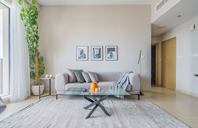 Fancy Apartment With Mesmerizing Canal Views - Photo 17