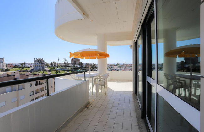 Sotto Mayor Residence - Photo 8