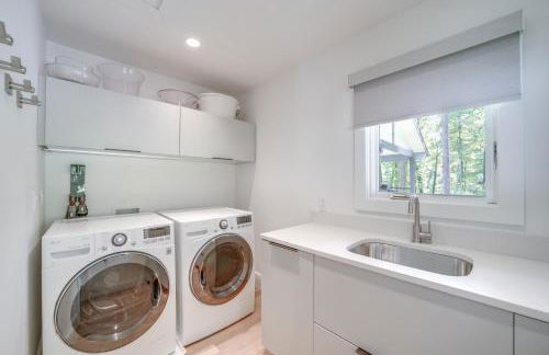 Luxurious Mountain Retreat with Long Range Views! - Foto 35