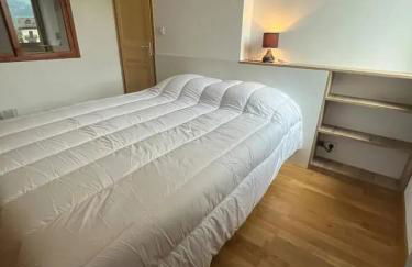 Maison chaleureuse à Saint-Aventin avec jardin et vue montagne - Foto 9